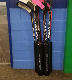 The Players Hockey Stick Holder Rack Organizer (15-20) Sticks